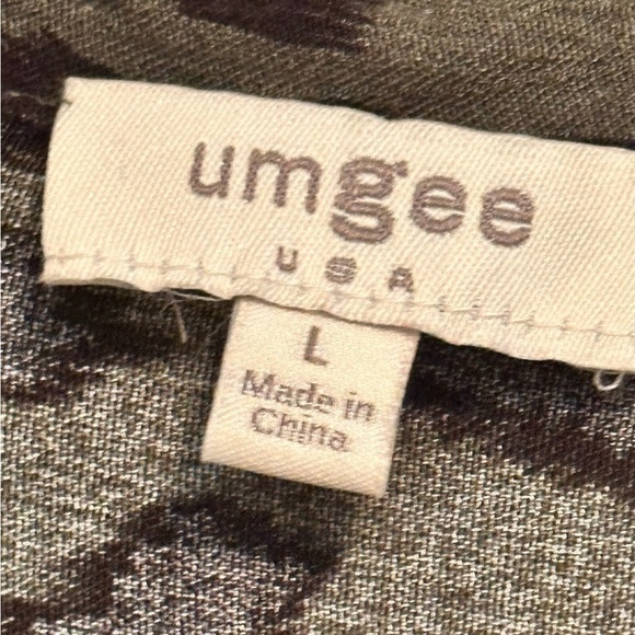 Umgee Tunic - Picture 2 of 2